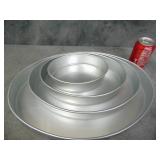Wilton Graduated Round Cake Pans, New