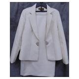 Women's Donna Vinci Suit, Sz 6