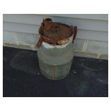 VTG tractor bucket. some rust