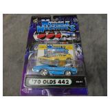 Olds 442 Muscle Machines Die Cast Car, NIB