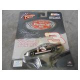 Dale EARnhardt Die Cast Car, NIB
