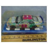 Elliott Sadler Die Cast Car, NIB