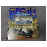 Thunderbird Muscle Machine Die Cast Car, NIB