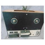 VTG Sony Tape Recorder TC-250A, turns