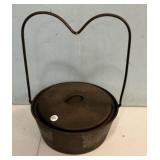 Cast Iron Camp Dutch Oven 20"h