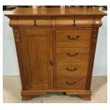 Country French Oak Gentleman