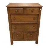 Davis Cabinet Co. Oak Chest of Drawers 49'h, 36'