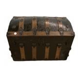 Antique Camel Top Trunk 19'h., 28'w