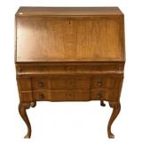 20th Century  Queen Anne writing bureau 40"h., 30