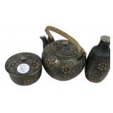 Japanese Kutani-ware tea set