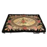 2' x 3' Hook Style Floral Rug