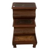 Regency Mahogany and Leather Inset Library Bed Ste