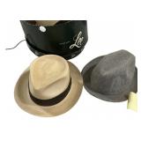 Kevin McAnderson Straw Hat and London Fog