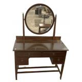 Edwardian mahogany dressing table 61'h., 41'w