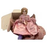 Madama Alexander Doll 20'