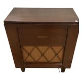 VTG Record Player cabinet 31"h., 28"w
