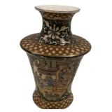 Chinese Porcelain Hand-Painted Vase