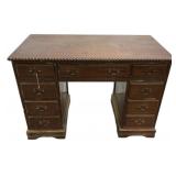 Mahogany Kneehole Desk Rope Edge