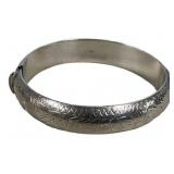 Engraved Sterling .680 ozt Hinged Bangle Bracelet