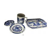 Blue Willow Ceramic Set 4 Pieces