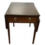 Mahogany Pembroke Drop-Leaf Side Table