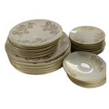 Gold Leaf Porcelain Dinnerware Set