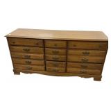 Colonial Style Maple 12-Drawer Dresser