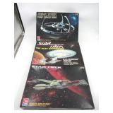 Star Trek AMT Model Kits Lot DSN TNG
