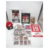 Steve Yzerman/Detroit Red Wings Hockey Lot