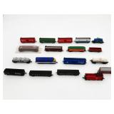 Bachmann Lima N-Scale Miniature Train Lot of 18