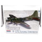 Monogram Visible B-17G Flying Fortress 1:48 Model
