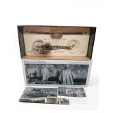 Corgi Forgotten Heroes H13 Bell Helicopter