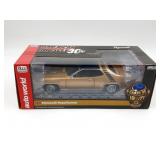 Auto World 1:18 1971 Plymouth Road Runner