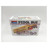Monogram S'COOL BUS 1:24 Model Kit Bus# 8290