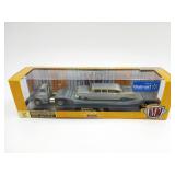 M2 Machines Auto-Hauler 1/500 Raw Chase