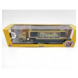 M2 Machines 1/60 Exclusive Car Hauler