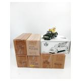 First Gear 1:34 1957 IHC R-200 Wrecker Truck Lot