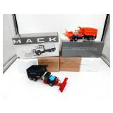 First Gear 1:34 R-Model Mack Dump w/Plow Truck Lot