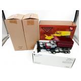 First Gear 1:34 R-Model Mack Dump w/Plow Truck Lot