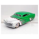 Hot Wheels 49 1949 Merc Mercury Legends 1:24 21038