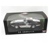 Hot Wheels Collectors Convention 1:18 69 Corvette
