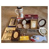 Home decor lot - inspirational plaques, plaques,