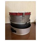 Cake pans - Bundt, angelfood, spring pan