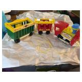 1973 Fisher price Circus Train 991 - still makes