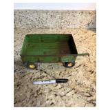 Vintage ERTL STEEL hay wagon green cart