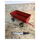 VINTAGE ERTL STEEL hay wagon red cart for tractor