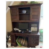 Large computer desk/entertainment center