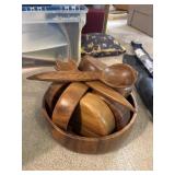 Wooden serving fork/spoon/bowl & salad bowls