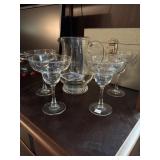 Glass pitcher and 4 margarita glasses