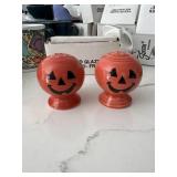 NOS fiesta pumpkin Halloween salt & pepper shakers
